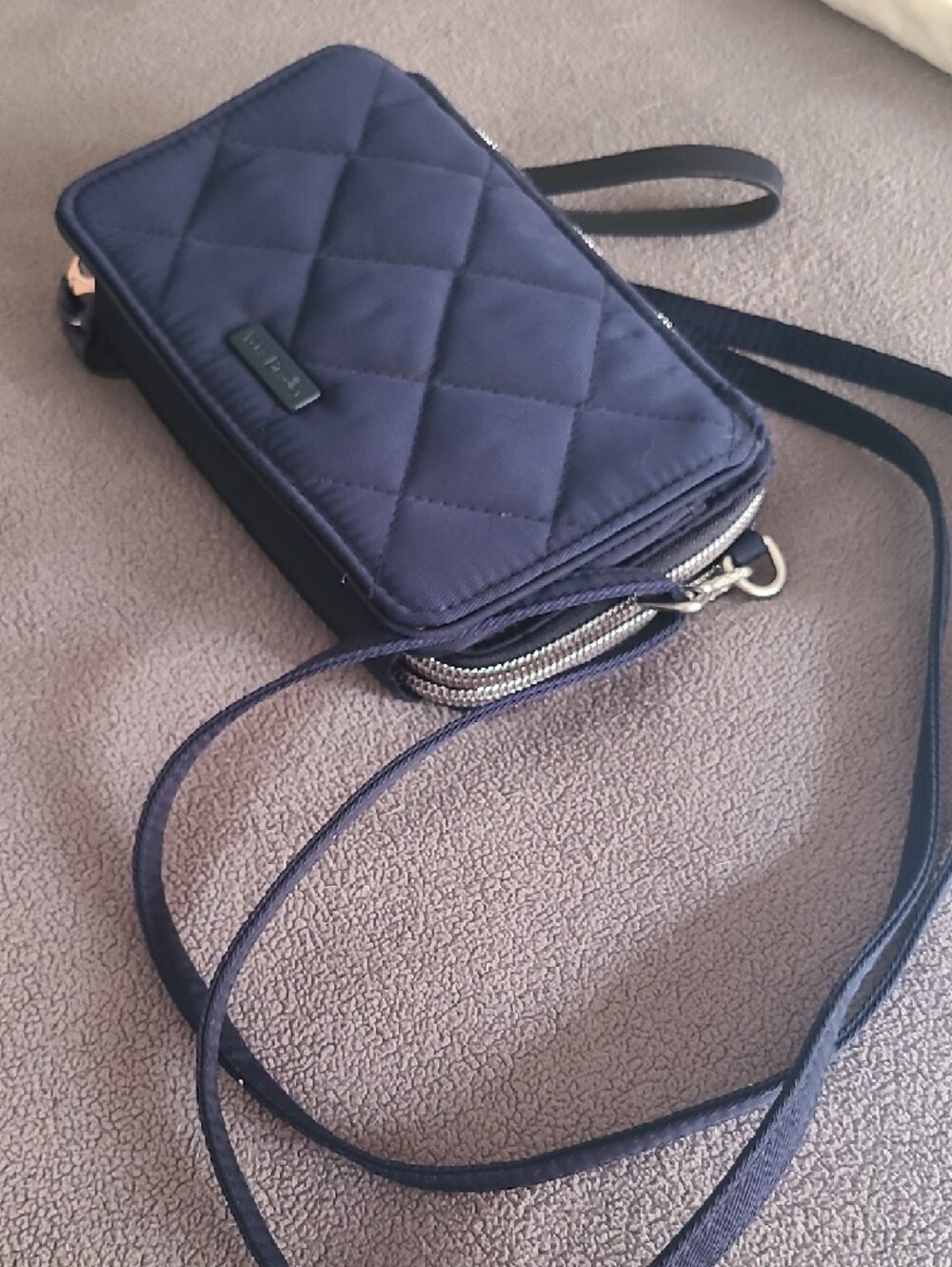 Vera Bradley Black Quilted Crossbody with Silver Hardware - Picture 3 of 4
